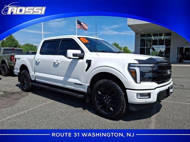 2024 Ford F-150 LARIAT 4WD SuperCrew 5.5' Box in Star White Metallic Tri-Coat — front three-quarter view